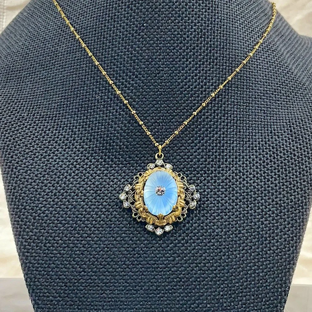 Vtg.Anne Koplik 18” Gold Necklace With Pendant - Picture 5 of 12